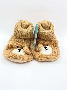 Brand New: BNWT Peter Alexander bear slippers (12-18m)