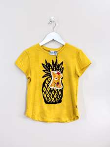 The Big Kids Edit: BNWT Minti sketched pineapple tee (7y)