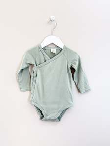 Little Bundle kimono bodysuit (12-18m)