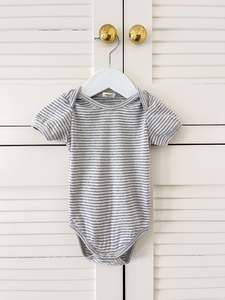 Nature Baby organic bodysuit - grey stripe (3-6m)