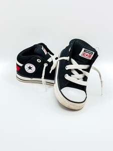 Footwear: Converse CTAS axel mid sneakers (22EU)