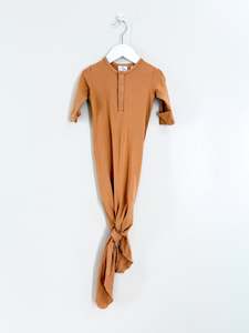 Burrow & Be organic knot gown (0-3m)