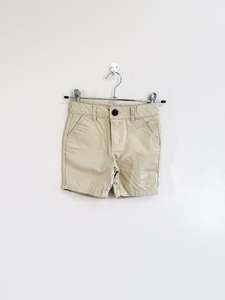 Shorts Skirts Bloomers: Mac & Ellie chino shorts (3y)