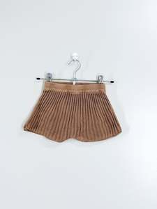 Shorts Skirts Bloomers: Illoura The Label knit shorts (3y)