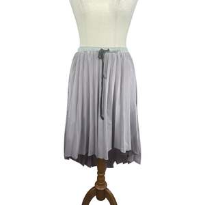 Sale: Deborah Sweeney mauve high low pleated skirt | size 8