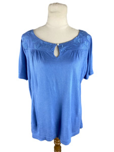 Top: Grace Hill blue short sleeve top | size 18