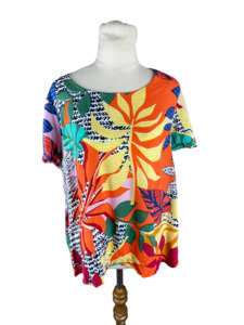 Orientique Naturally Australia floral top | size 14
