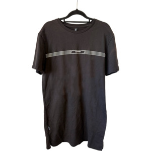 Dresses: Huffer black t-shirt dress | size 10