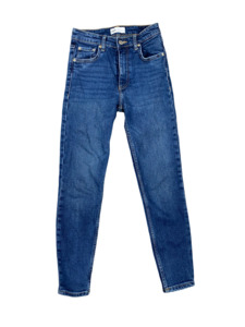 Jeans: Zara blue 3/4 skinny jeans | size 6
