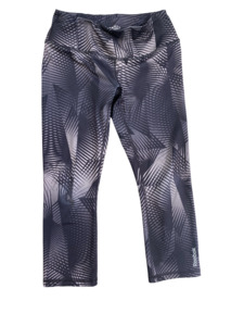 Activewear: Reebok pattern 3/4 pants | size extra small