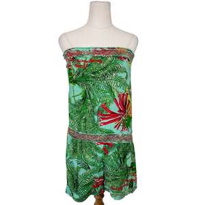 Jumpsuit: Off the shoulder playsuit | size 6