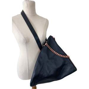 Ginger & Smart triangle bag