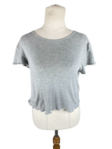 Top: Dotti grey short sleeve tee | size 6