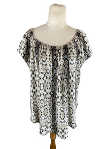 Top: Witchery snakeskin off-the-shoulder pattern top | size 12