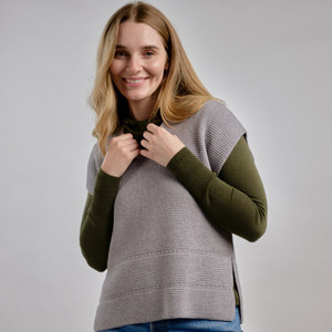 Products: Country Laine - Merino Waffle Vest