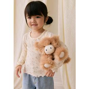 6 Year Old: Snuggle Bunnies - Hilda the Highland Cow - Caramel 20cm