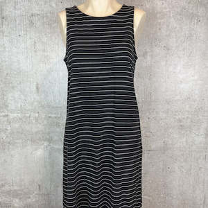 Size Small 8 10: Silent Theory Dress - 10