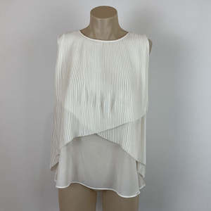 Size Medium: Zara Top - M