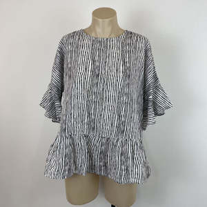 Size Large 16 18: Kaja Top - L