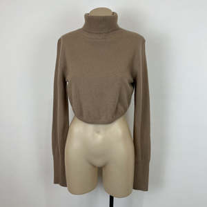 Country Road Cropped Knit - M