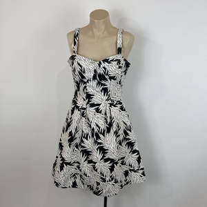 50 100: Country Road Dress - 8