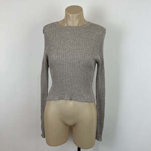 New Zealand Designers: Standard Issue Top - M