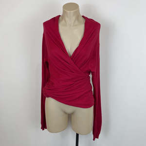 Knits: DKNY Knit Top - S