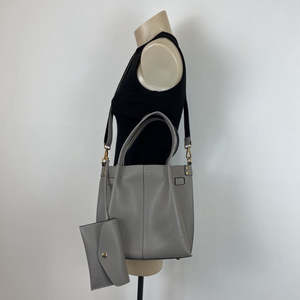50 100: Bellezza Bag - O/S