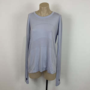 TOPS: Lululemon Top - M