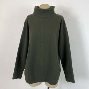 Size Medium: Trenery Jumper - M
