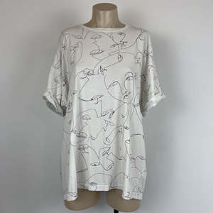 Monki Tee - M