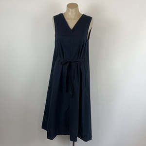 Kowtow Dress - M