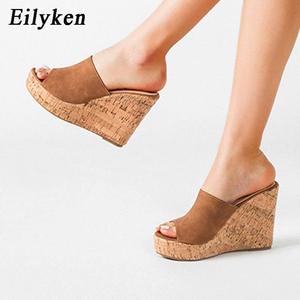 Footwear: Eilyken Platform Slippers