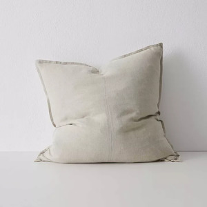 Products: Como Linen Cushion theupholstress-site