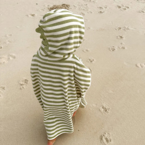 Beach And Outdoors: Kids Character Hooded Towel - Into The Wild Khaki