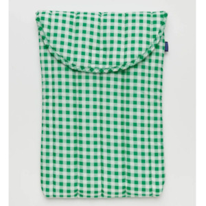 Baggu: Puffy Laptop Sleeve 16" - Green Gingham