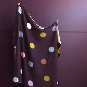 Polka Large Knit Throw