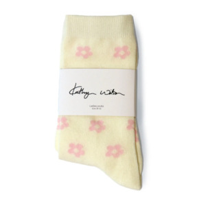 Petal Socks - Cream + Pink