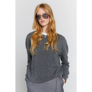 Classic Cashmere Sweater - Charcoal