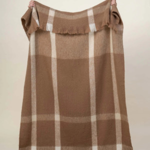Mayfield Throw - Cinnamon
