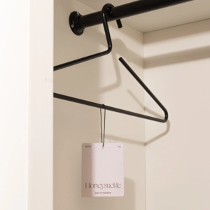 Candles And Diffusers: Scent Tag - Honeysuckle