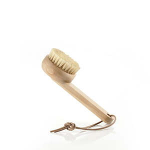 Zone: INU Bath Brush - Short