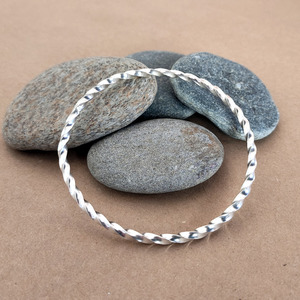 Products: Chinese Design Pendant Oval Small - Jewellery at NZ - NZ