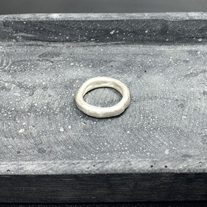 Products: Bare2 Ring Silver