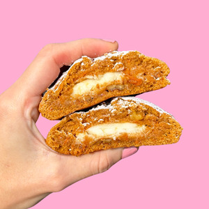 Frontpage: Carrot Cake (Limited Edition)
