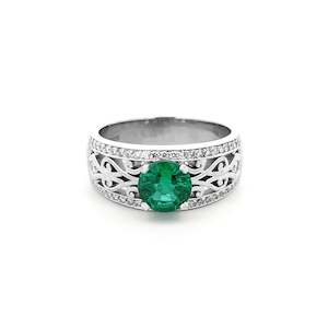 Emerald and Diamond Filigree Solitaire Ring in White Gold | 0.98ct