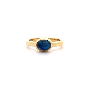 Dress Rings: Cabochon Cut Blue Sapphire Solitaire Ring in Yellow Gold | 2.15ct