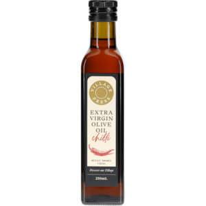 Chilli Infused Extra Virgin Olive Oil 250ml - The Village Press
