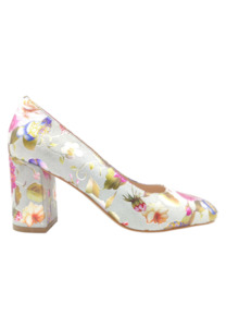 Sale Footwear: TAMARA LONDON BUZZ - WHITE GARDEN