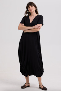 Ld Co: LD & CO DRAPE BOTTOM DRESS - BLACK